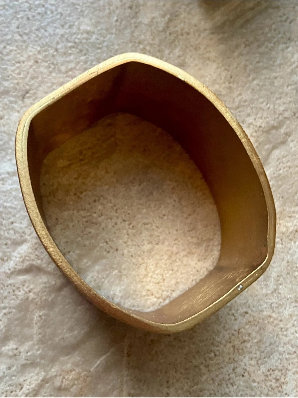 Set a four brass napkin rings